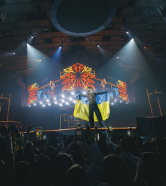 Нове шоу Артема Пивоварова в Палаці Спорту в Києві: три солдаути, високі технології та ефектні сюрпризи