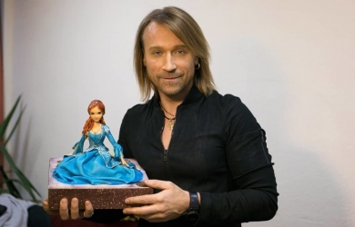 «ВОНА МЕНЕ СИЛЬНО ВКУСИЛА»: ОЛЕГ ВИННИК ПРО НАЙПІКАНТНІШІ МОМЕНТИ