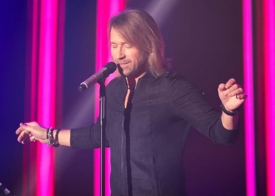 П'ЯНА ЖІНКА НАМАГАЛАСЯ ЗІРВАТИ КОНЦЕРТ ОЛЕГА ВИННИКА