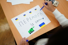 ГУР МО України отримало понад 1500 дитячих «малюнків для героїв»