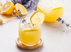 Освіжаючий лавандовий лимонад - смачний і простий рецепт