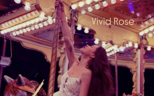 Love Making: дебютний EP Vivid Rose, який перетворює кохання на кінематографічну музичну історію