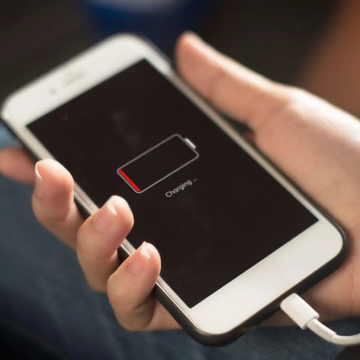 Чому iPhone швидко розряджається: 7 причин і що робити