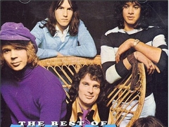 THE TEE SET