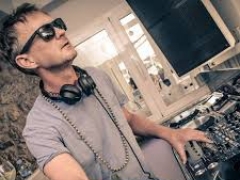 CHRIS COCO