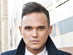 GARETH GATES