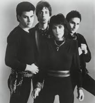 JOAN JETT & BLACKHEARTS