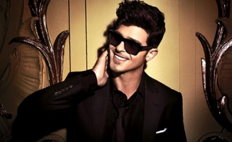 ROBIN THICKE
