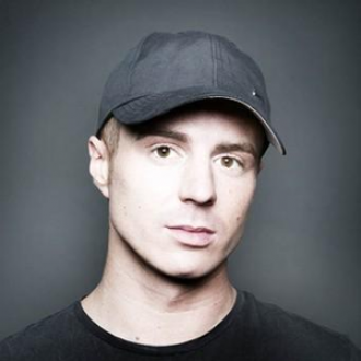 DAVE DARELL