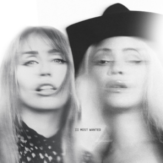 BEYONCE & MILEY CYRUS