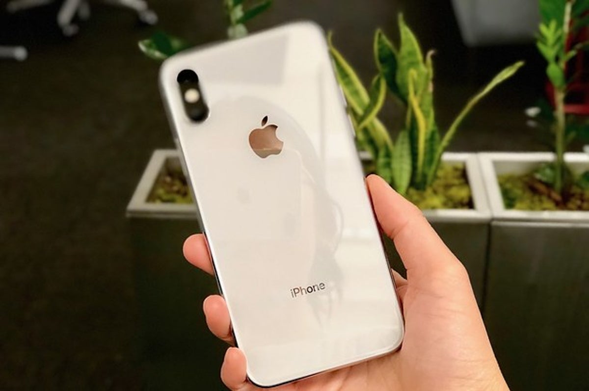 Стоит ли покупать б/у iPhone 10 в конце 2022? - Новини